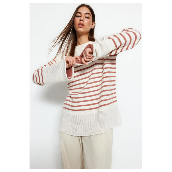 ترينديول ميلا سترة مخططة واسعة - بيجي فاتح