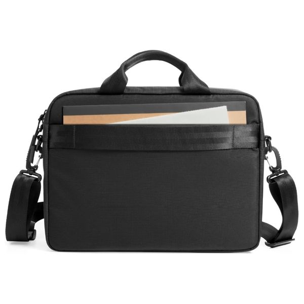 حقيبة لابتوب توم توك - Navigator A33 - بحجم 16 انج - قماش مقاوم للماء - اسود